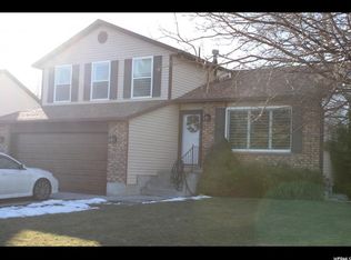 7234 S Santa Maria Cir, West Jordan, UT 84084