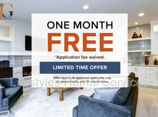 201 9th St N APT 2, Jacksonville, FL 32250