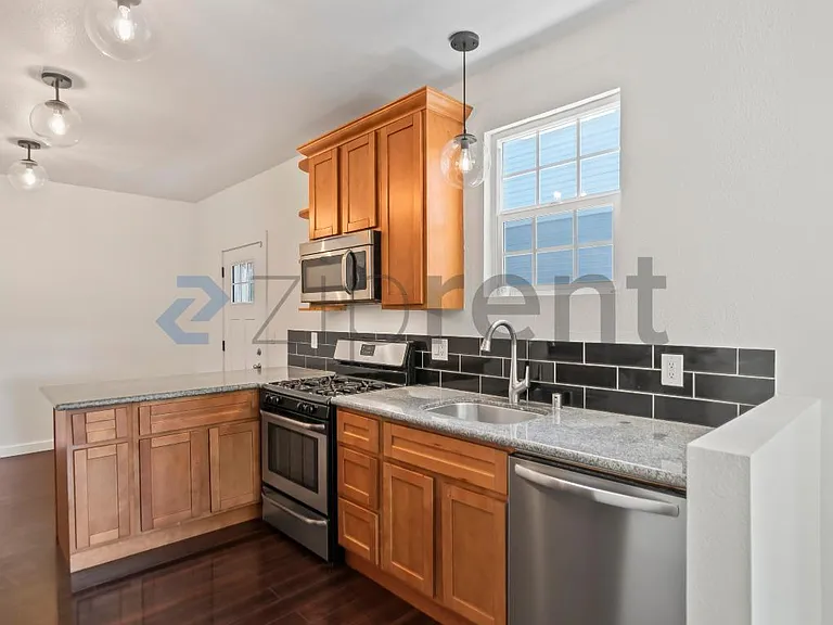 1104 14th St #1104 — Photo 11
