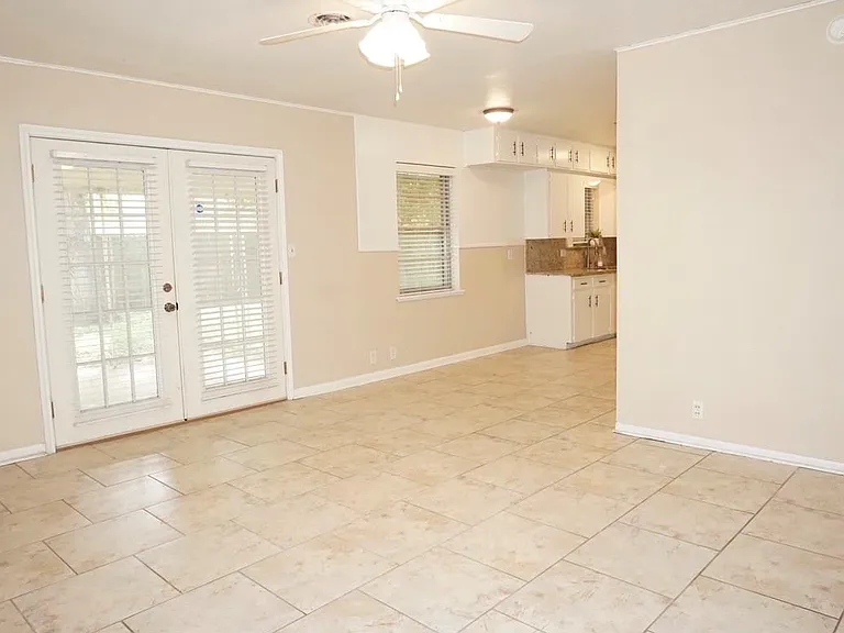 1716 Edna Ave — Photo 5