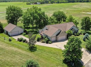 32155 Stone Circle Dr, Brighton, IL 62012