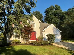 675 Greenwood Ct, Northfield, OH 44067