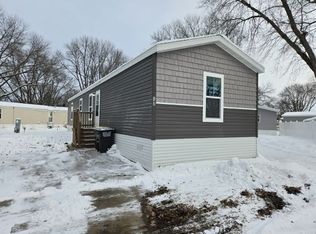 142 Lynn #55, Mankato, MN 56001