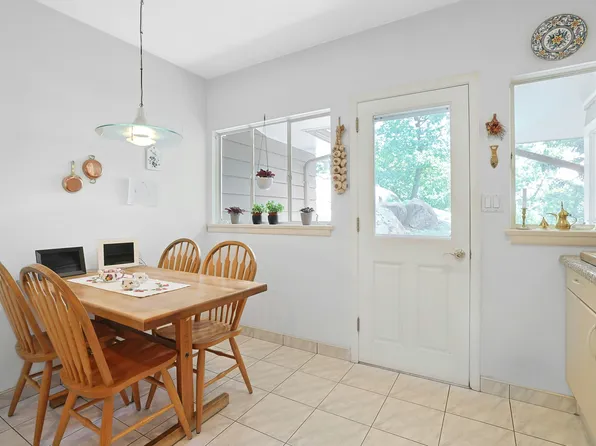 4650 Livingston Avenue image 11 of 27