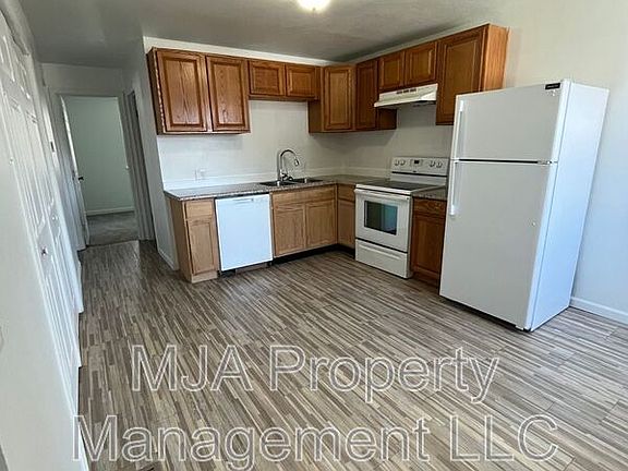 2nd image of 1787 W Shannon Cir #75