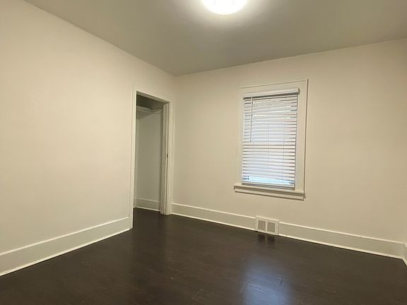 4th image of 1898 Longfellow Ave