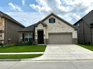 679 Harris Ridge Dr, Arlington, TX 76002