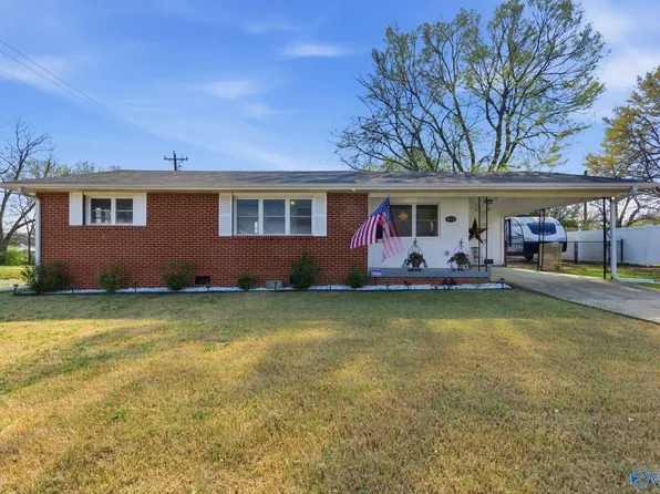 602 Barkley St SW, Hartselle, AL 35640