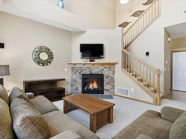 1243 Majestic Ave #313, Maplewood, MN 55109