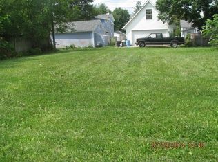 325 Wells Pl, Tipp City, OH 45371