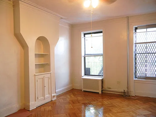 Rented by Brooklyn Heights Real Estate Inc | media 30