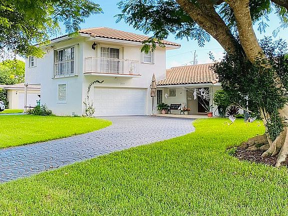 2nd image of 8562 SW 148th Ter