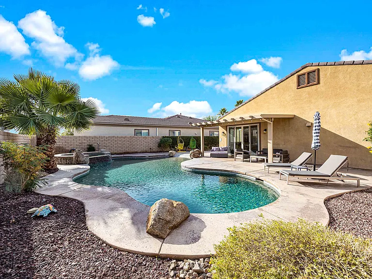 43747 Salpare Pl — Photo 32