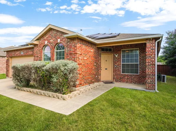 1813 White Dove Ln, Denton, TX 76210