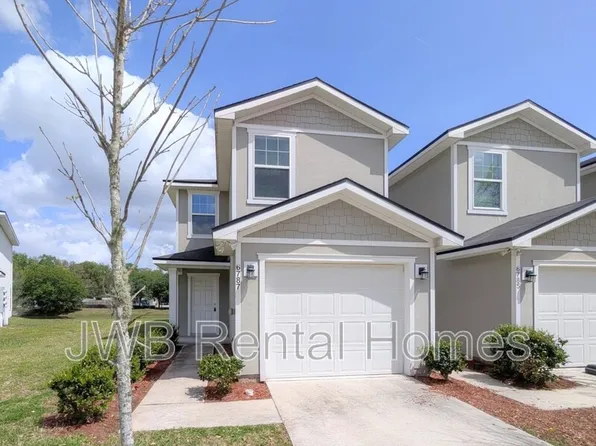 6787 Lake Mist Ln, Jacksonville, FL 32210