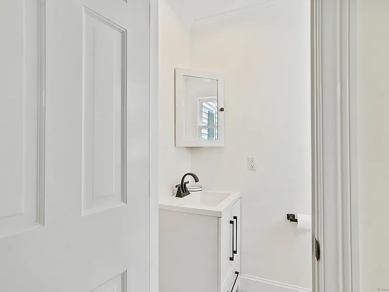 50 Harrison Ave #1 — Photo 12