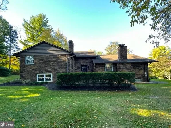 128 David Rd, Bala Cynwyd, PA 19004