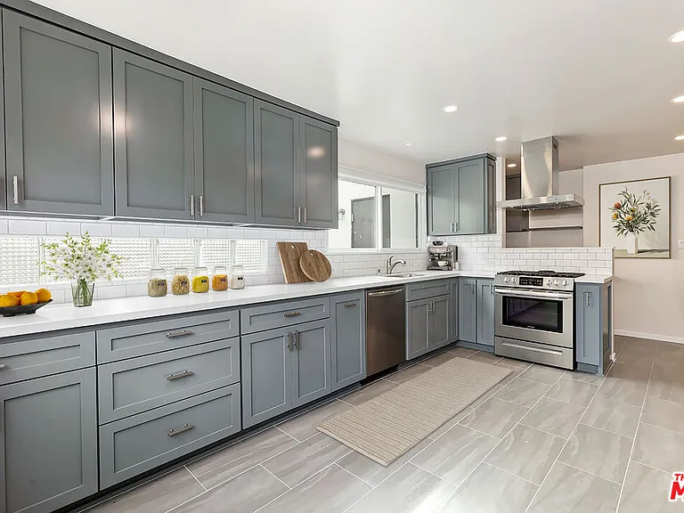 6348 Colgate Ave — Photo 5
