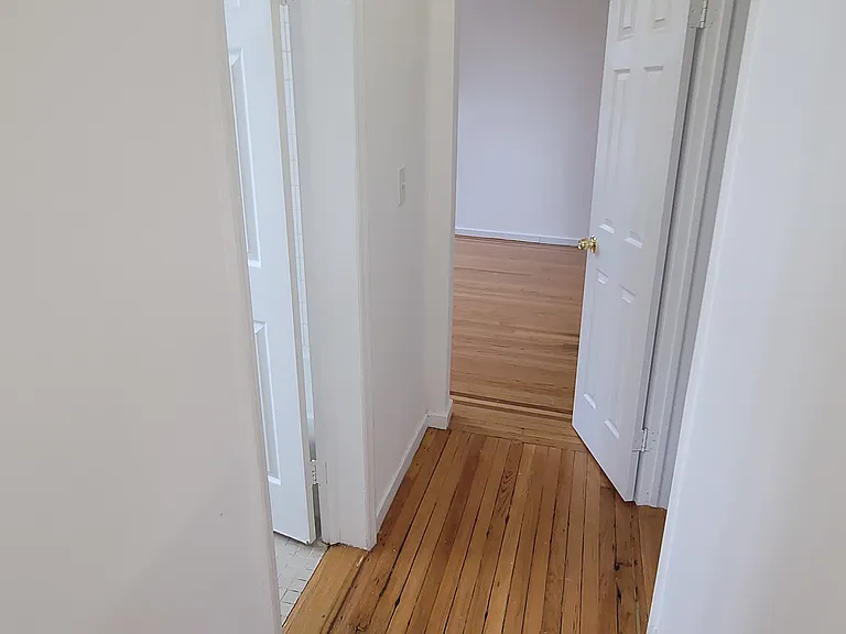 1425 University Ave #F6 — Photo 15