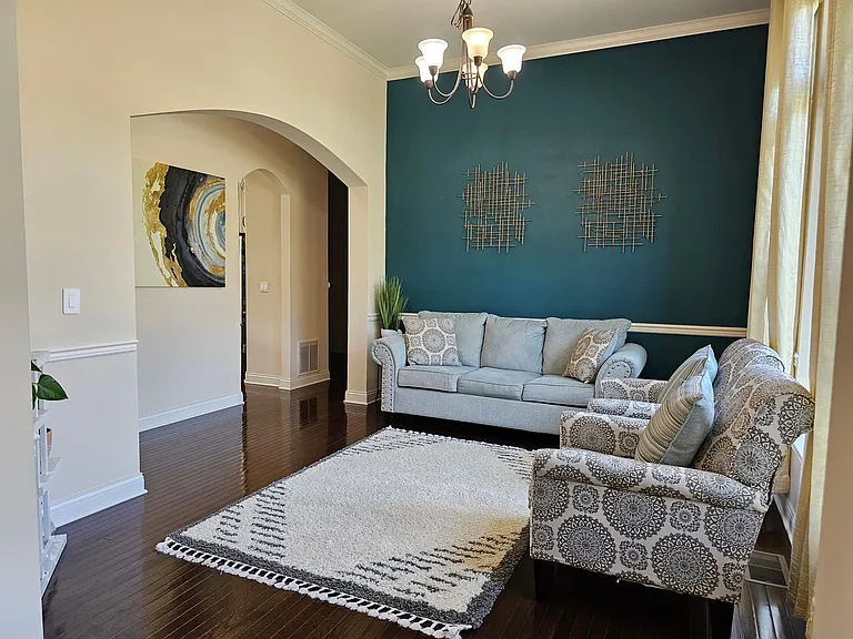 903 Malone Pl — Photo 6