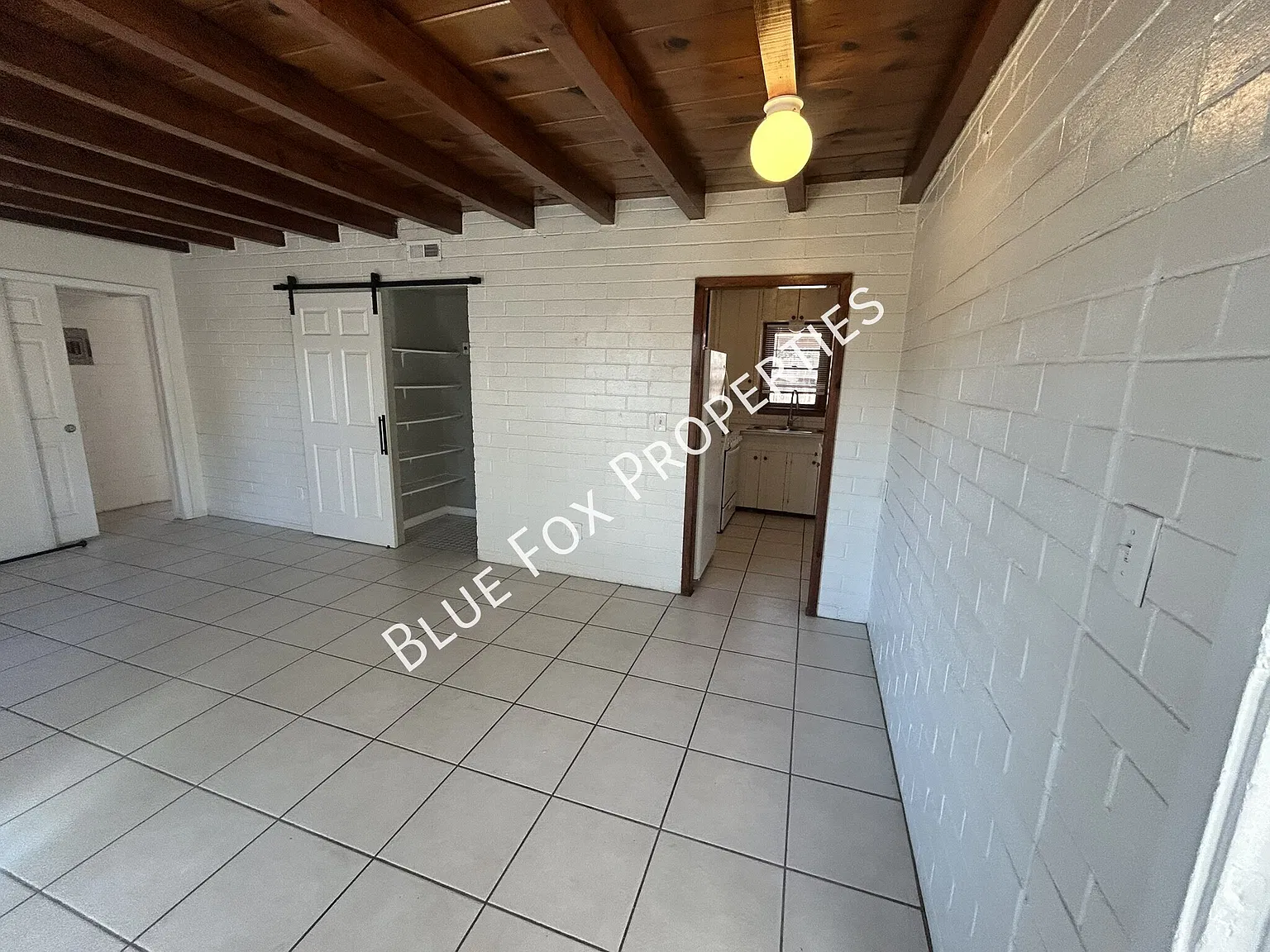 3241 E Bermuda Street — Photo 3