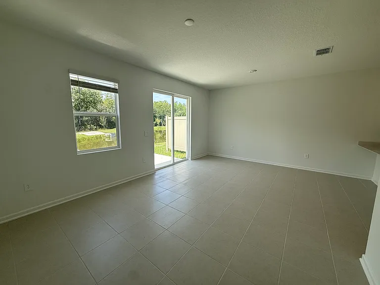 3079 Chromatic St — Photo 10