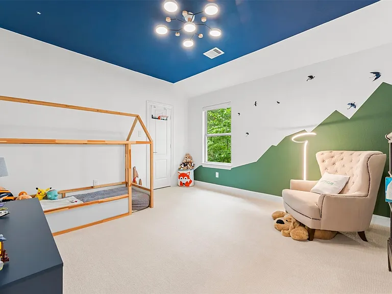 1053 Bat Hawk Ct — Photo 42