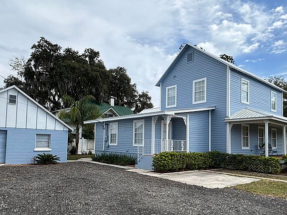 2nd image of 716 FERRIS Street