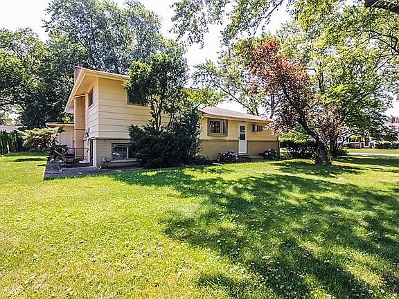 4th image of 2924 Peachgate Ct