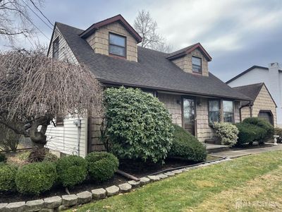 55 Green Acres Ave, East Brunswick, NJ, 08816