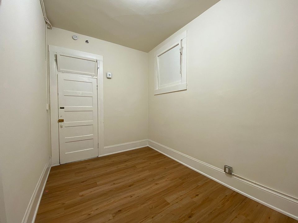 1st image of 856 Stockton St APT 1