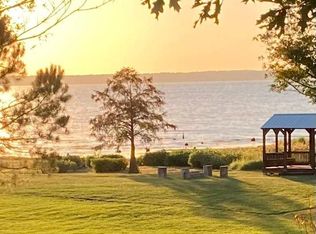 220 Green Rd, Converse, LA 71419