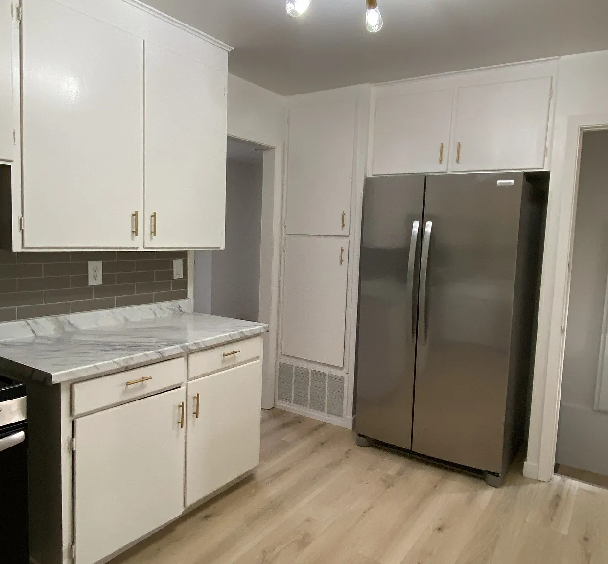 4 bed, 1920 sqft, $2,300 — Photo 3