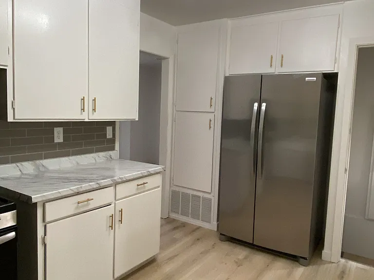 2017 Lark Dr — Photo 3