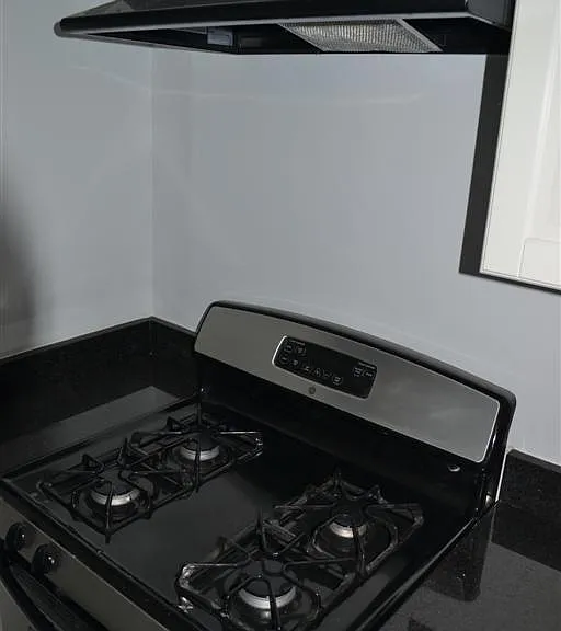 Kitchen 4
