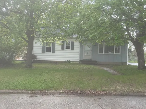 315 Fairfield St, Waterloo, IA 50703