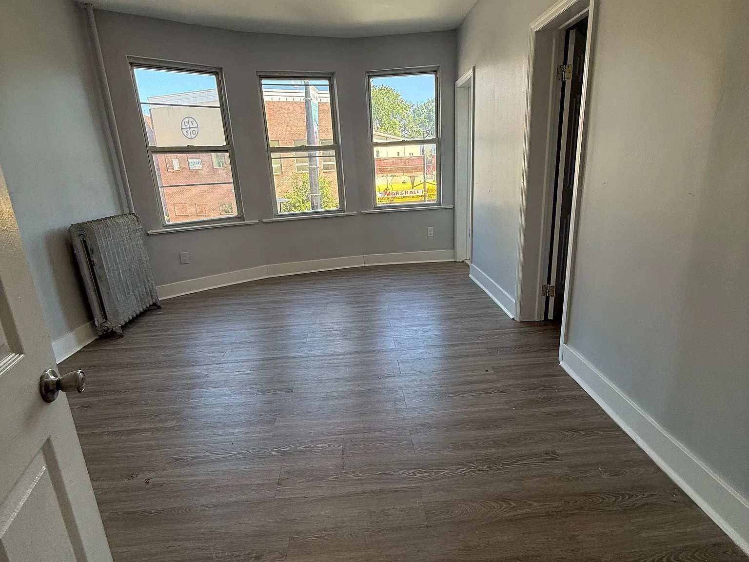 4 bed, $2,395 — Photo 1