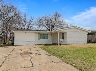 126 Glenridge Dr, Mesquite, TX 75149