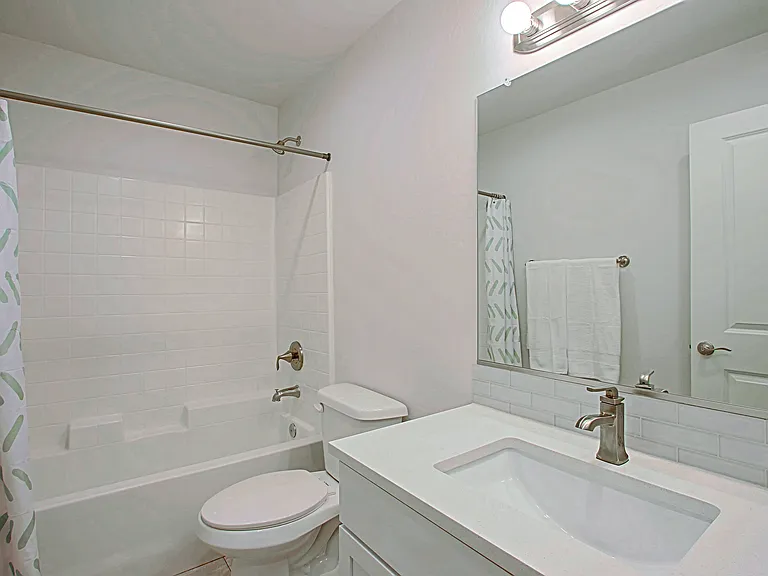 Luxana Apartments — Photo 27