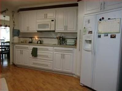 3rd image of 300 Plum St Spc 54