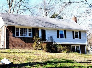 908 Brantley Rd, North Chesterfield, VA 23235