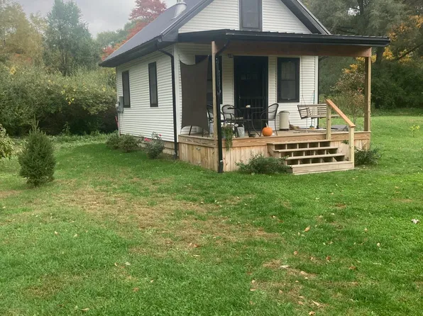 7344 E Johnson Rd, Hesperia, MI 49421