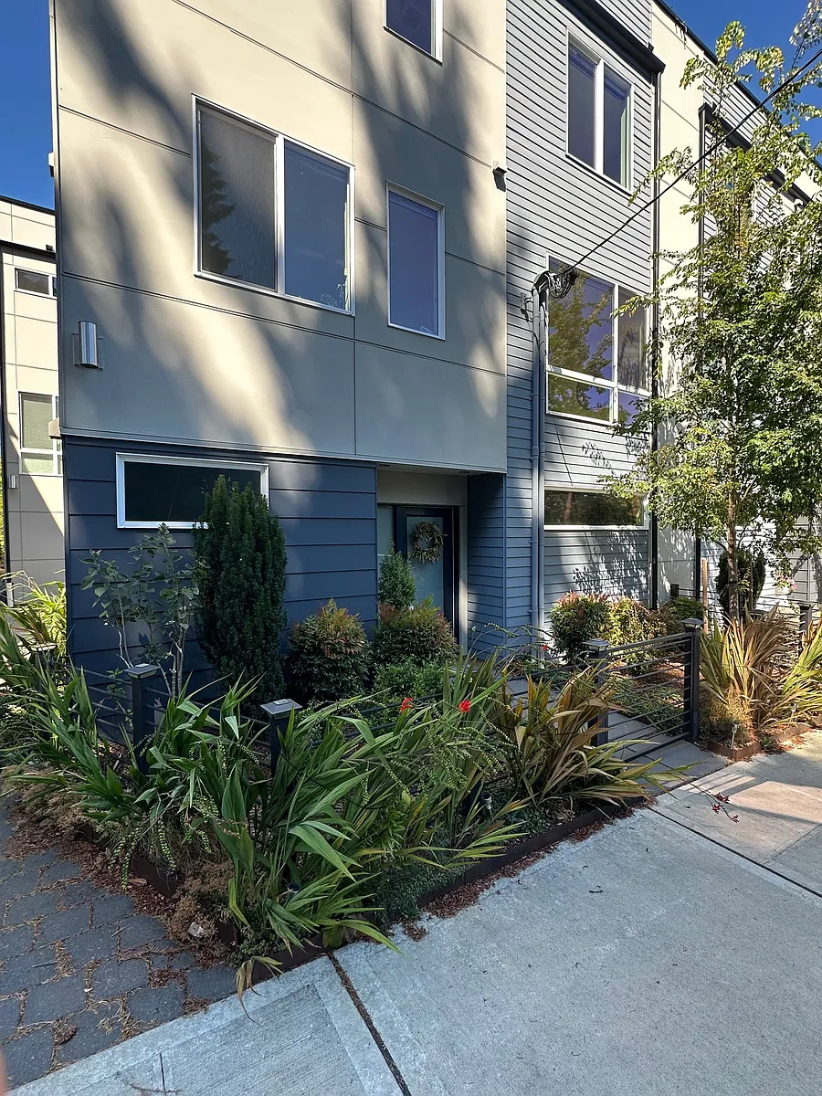 Building Photo - 1808 NW 89th St
