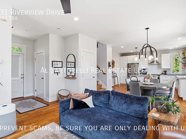 431 Riverview Dr — Photo 4