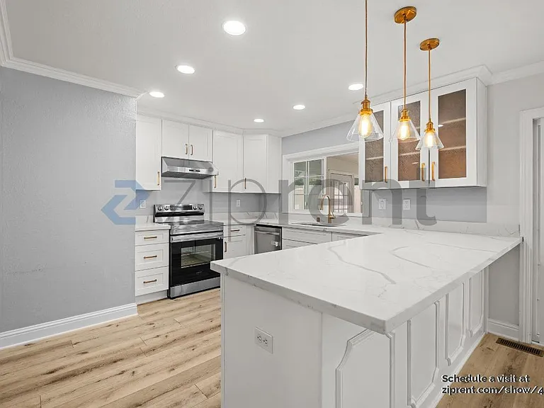 4574 Ellen Way — Photo 16