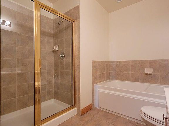 5th image of 8747 W Bryn Mawr Ave APT 705