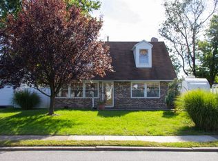 2814 Nightingale Rd, Philadelphia, PA 19154