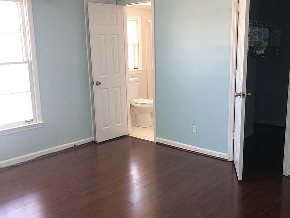 2nd image of 236 Mill Creek Pl #1