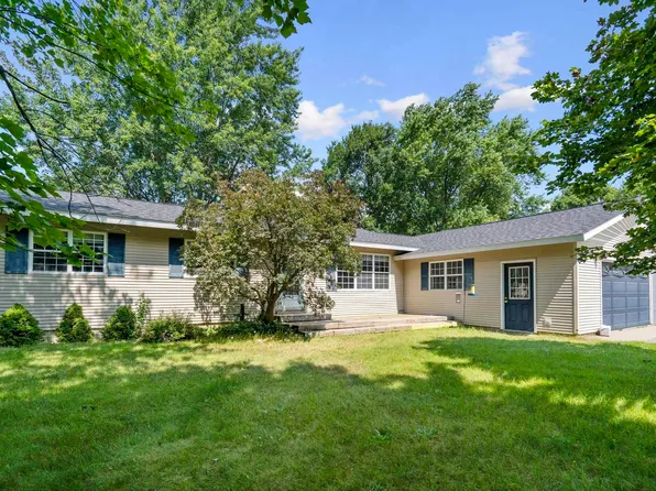 2218 Tamara Rd NW, Kalkaska, MI 49646