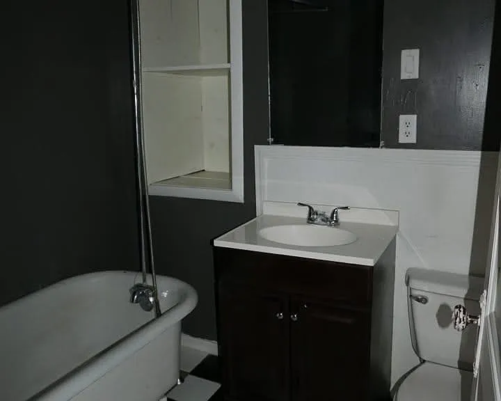 116 Durland Ave #B — Photo 3